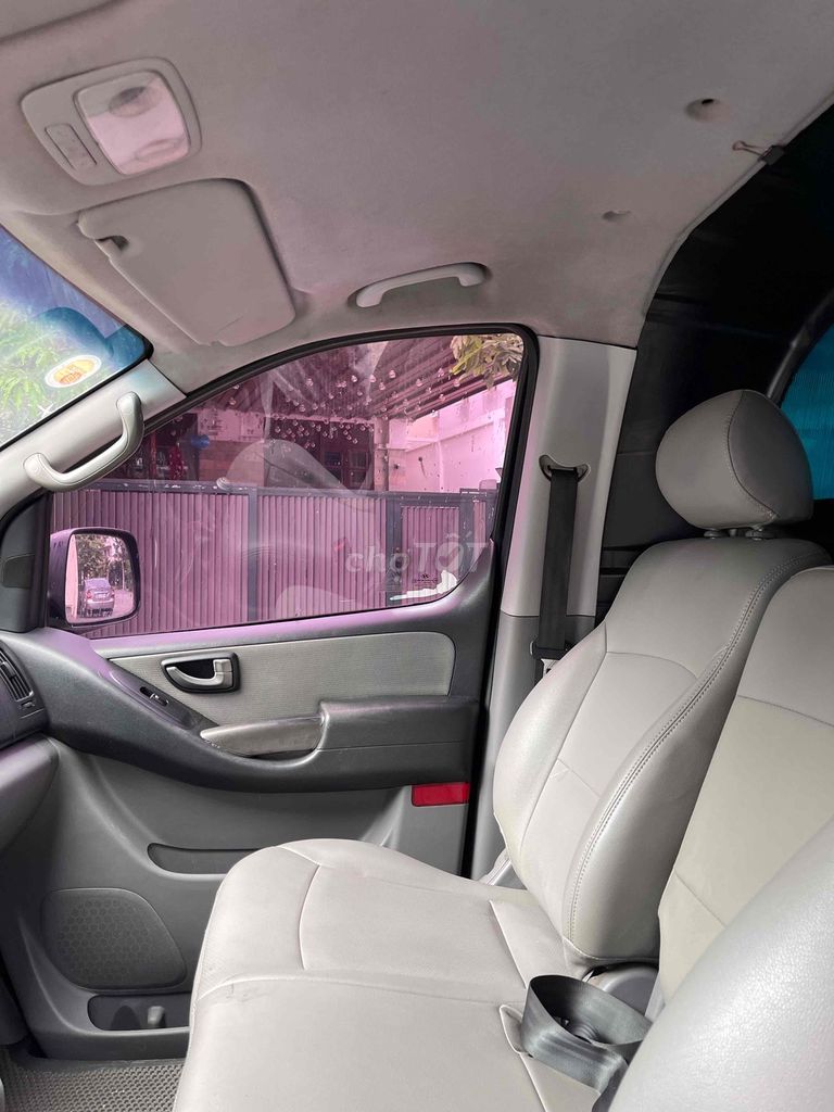 Hyundai Starex 2014 - ảnh 3