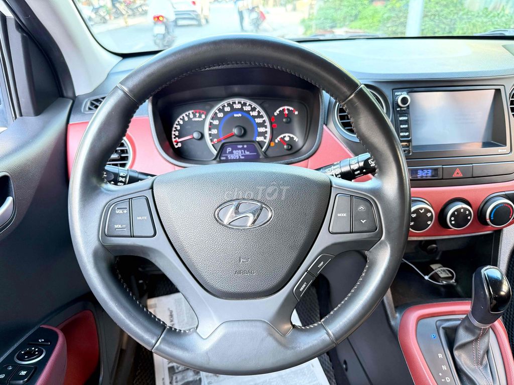 Hyundai i10 1.2 AT 2018 - ảnh 5