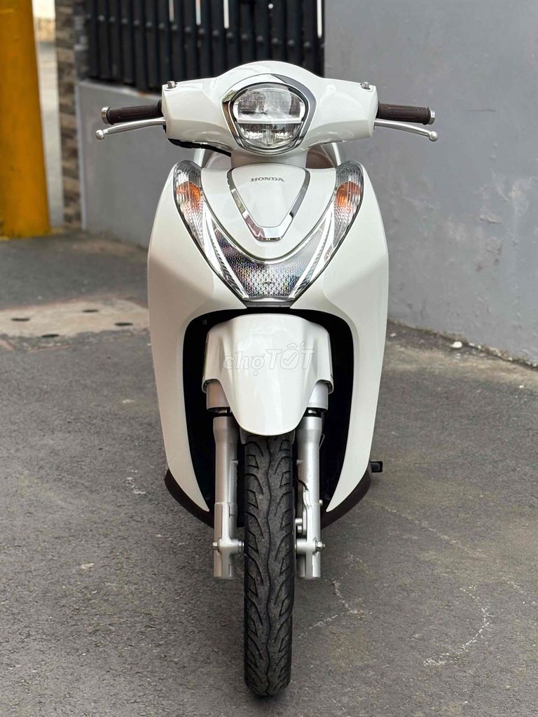 Honda SH Mode 2021 - ảnh 1
