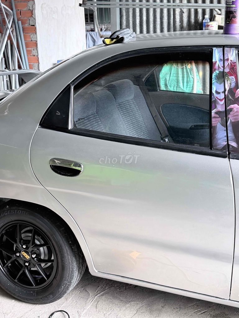 Daewoo Nubira - ảnh 4