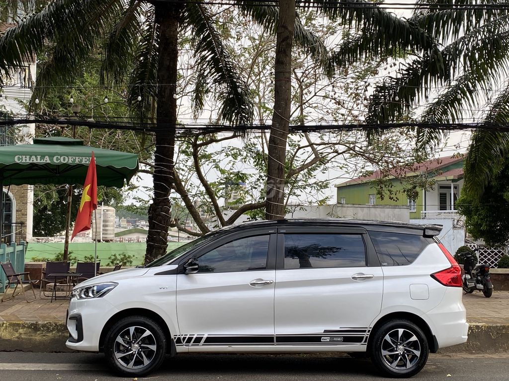 Suzuki Ertiga 2022 - ảnh 5