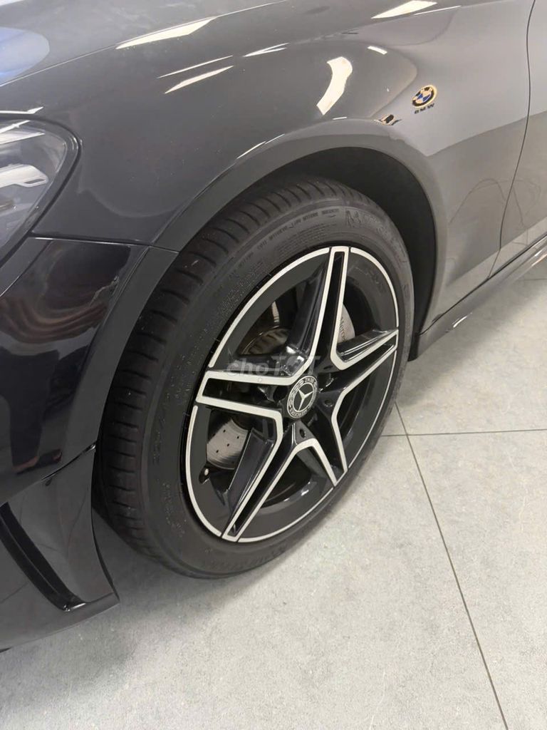 Mercedes-Benz 2019 - ảnh 2