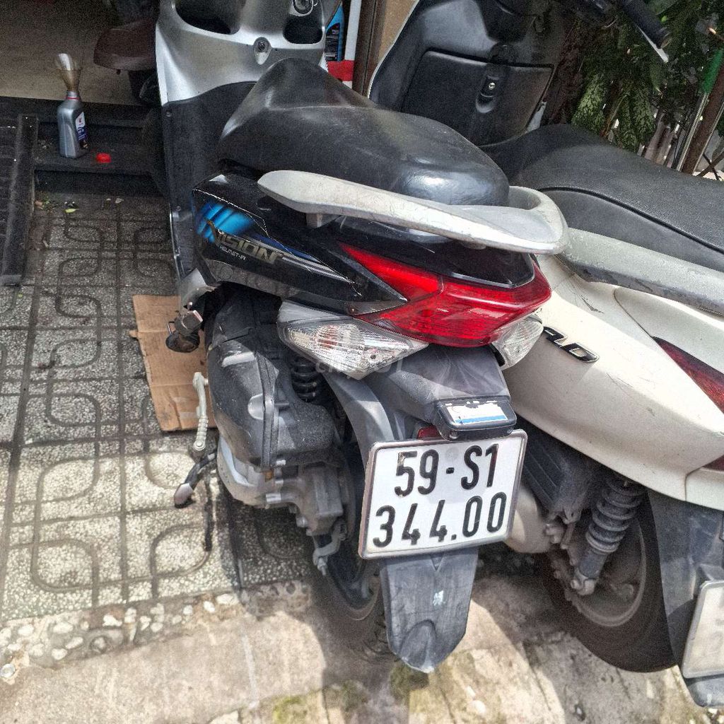 Honda Vision 2011 - ảnh 2