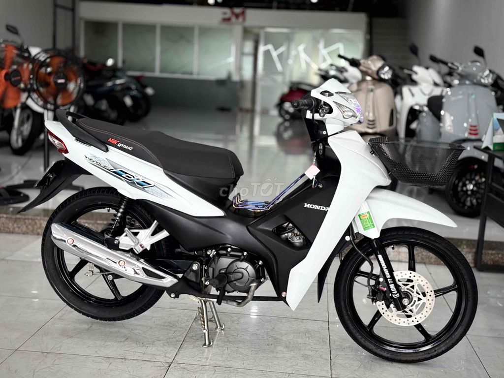Wave Alpha 2024 - ảnh 2