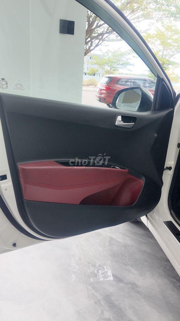Hyundai Grand i10 2018 - ảnh 2