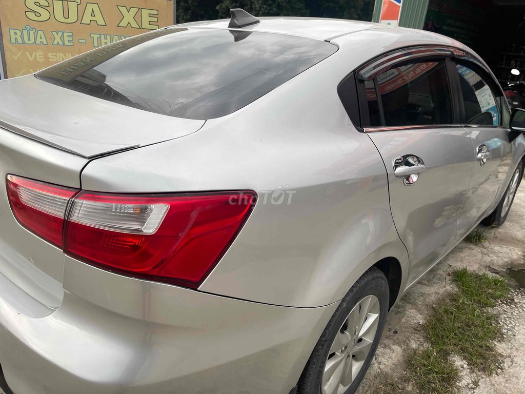 Kia Rio 2017 - ảnh 2