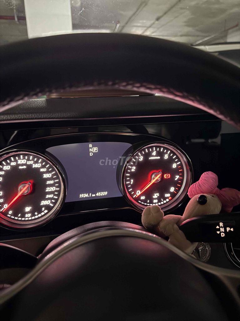 Mercedes-Benz - ảnh 2