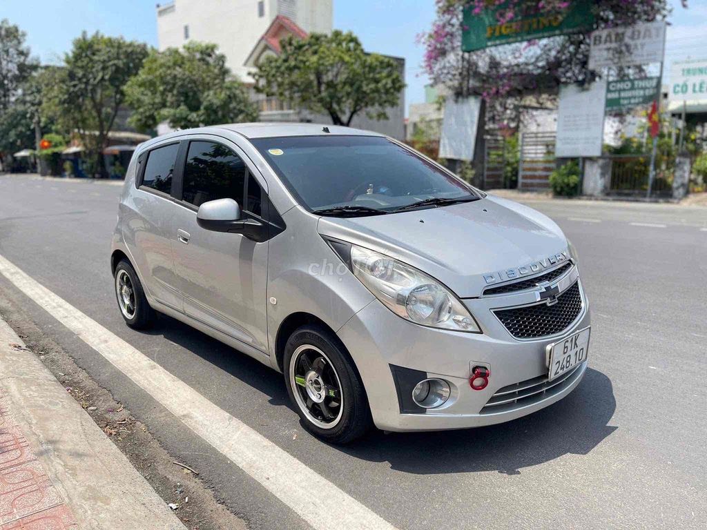 Chevrolet Spark - ảnh 1