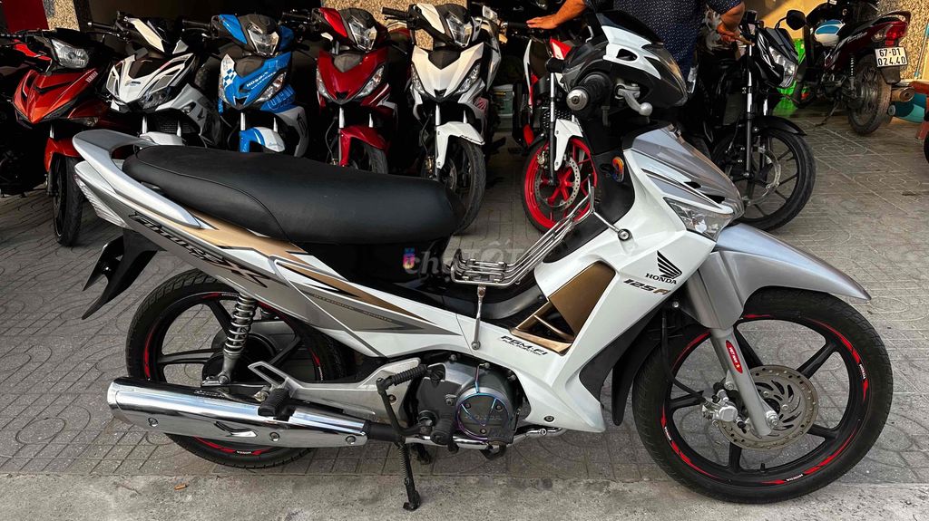 Honda Future 2010 - ảnh 1