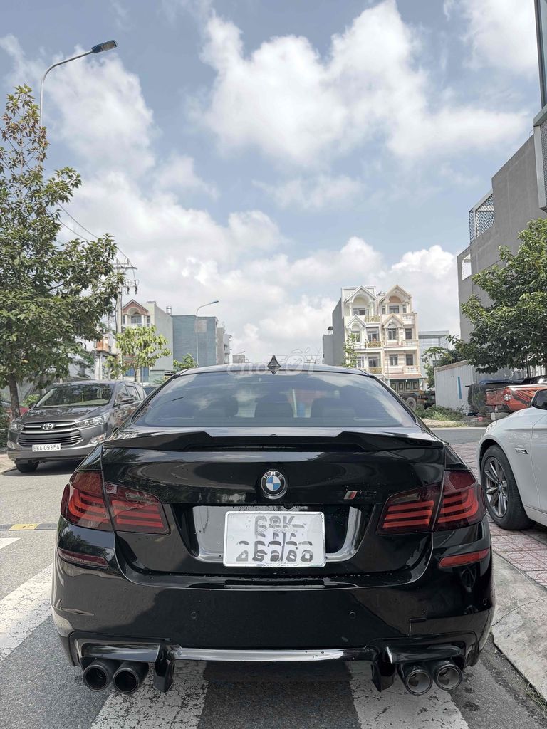 BMW 2012 - ảnh 3