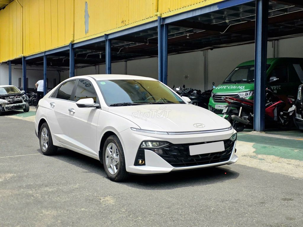 Hyundai Accent 2025 - ảnh 1