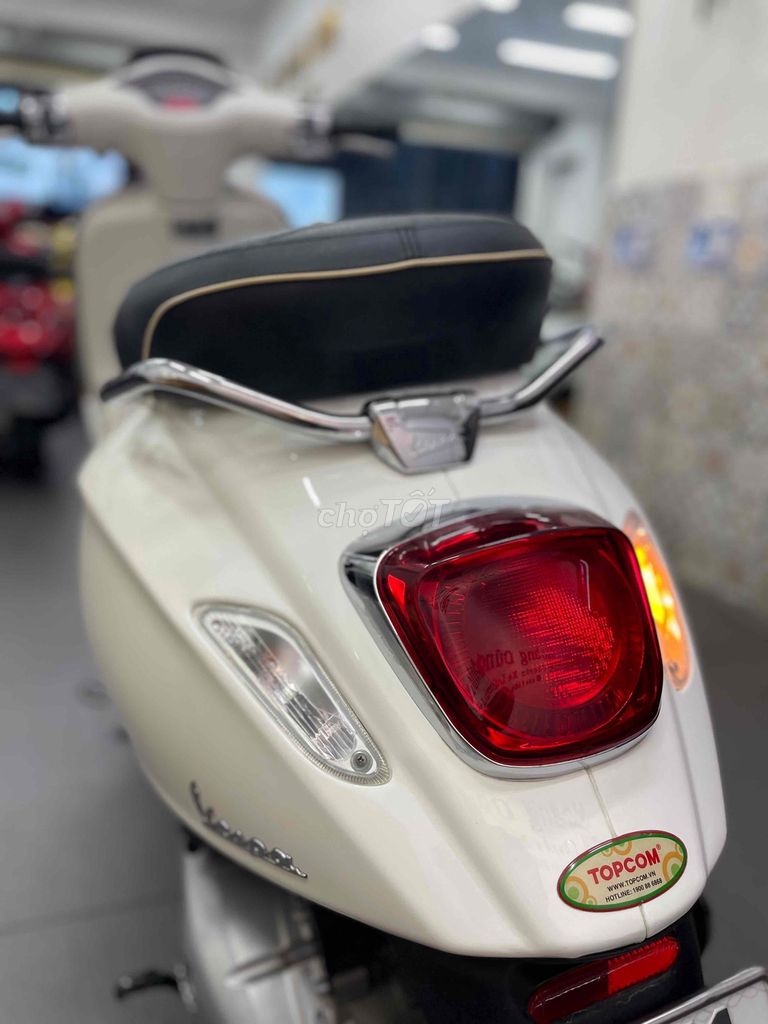 Piaggio Sprint 2022 - ảnh 5