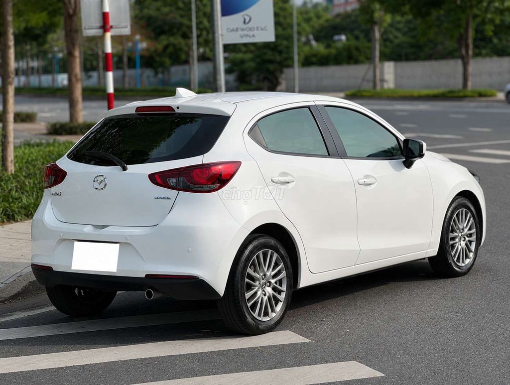 Mazda 2 Luxury 2021 - ảnh 4
