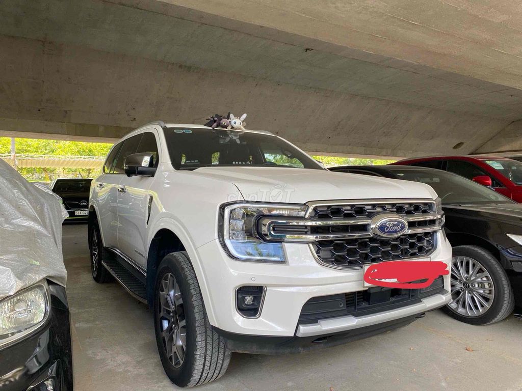 Ford Everest 2023 - ảnh 2