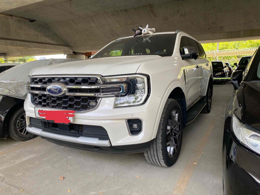 Ford Everest 2023 - ảnh 3