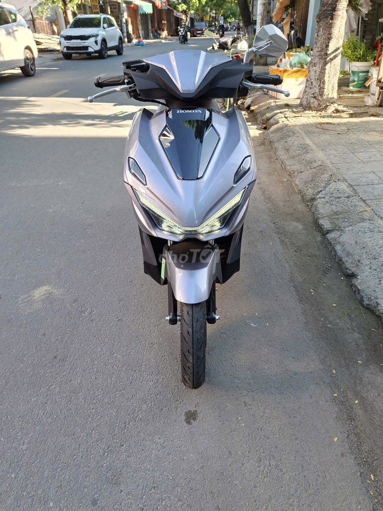 Honda Air Blade 2026 - ảnh 2