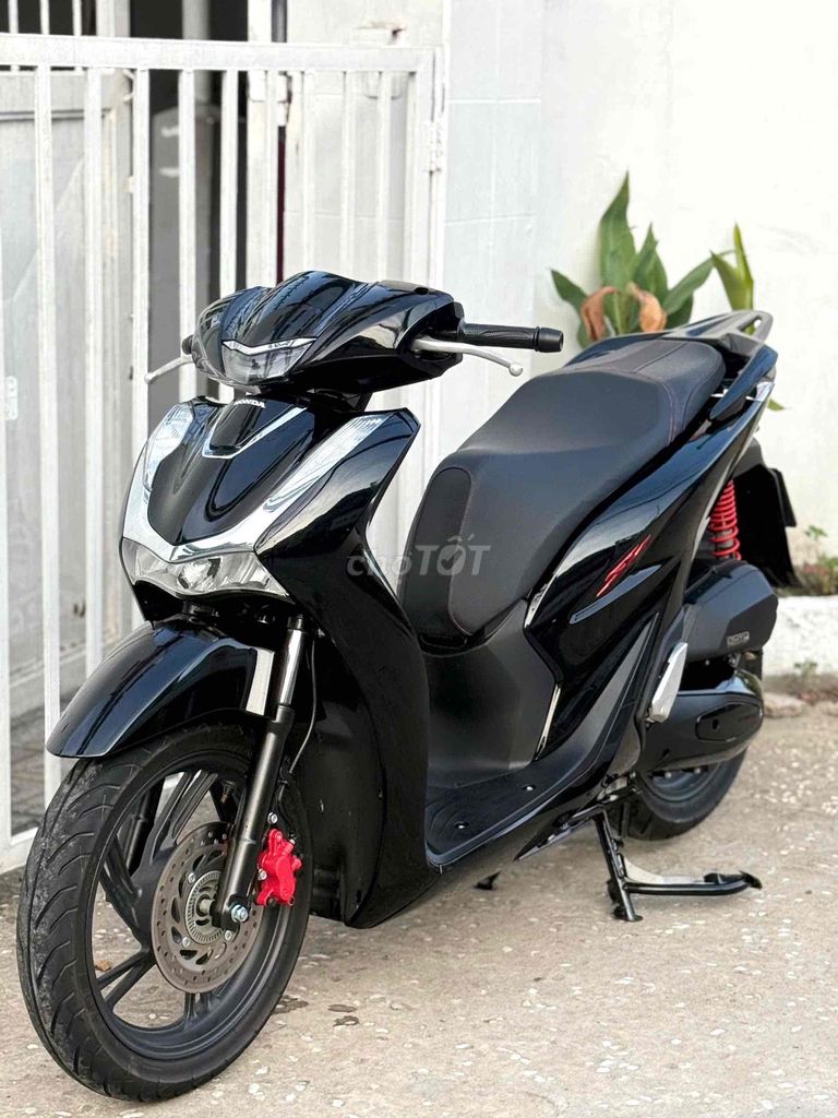 Honda SH 2024 - ảnh 1