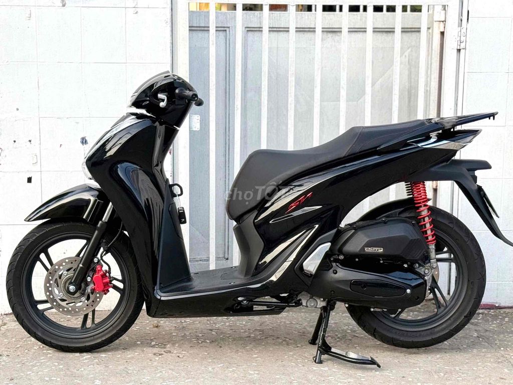 Honda SH 2024 - ảnh 3