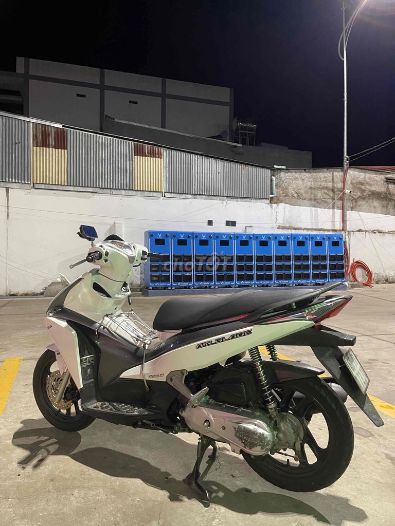 Honda Air Blade 2012 - ảnh 3