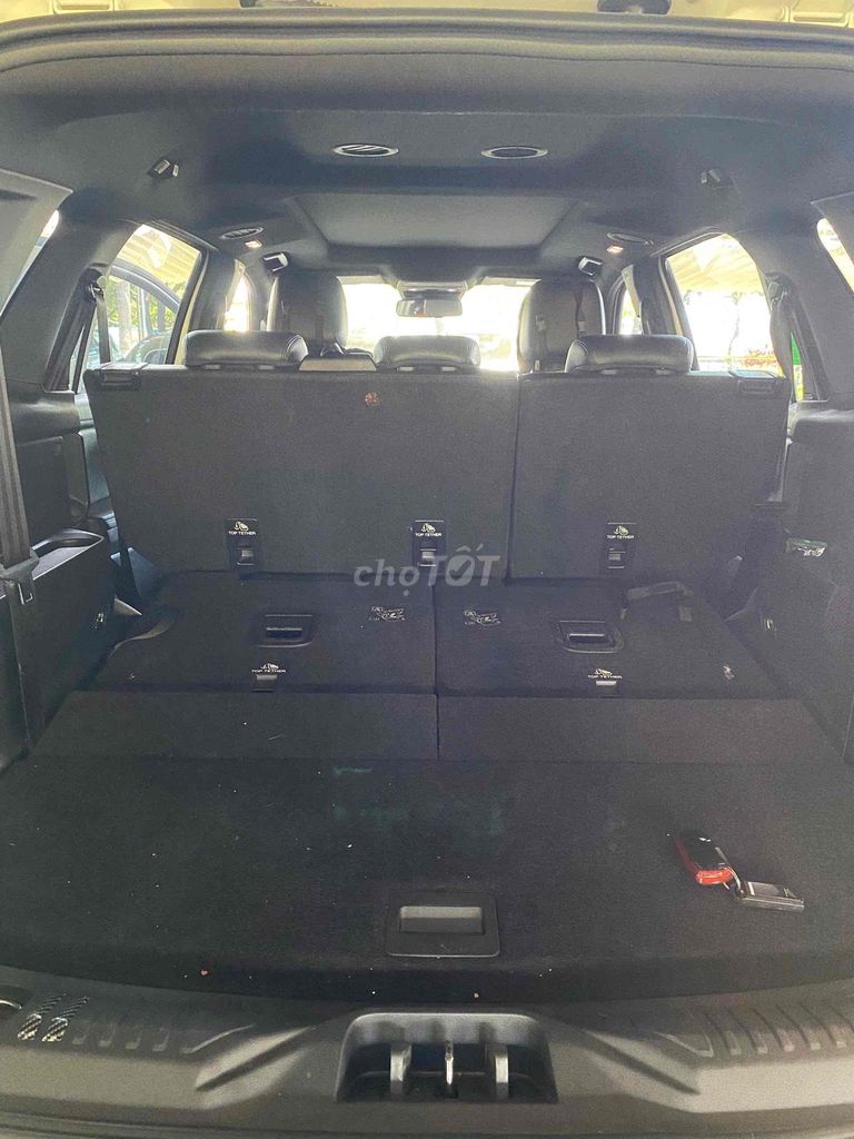 Ford Everest 2023 - ảnh 5