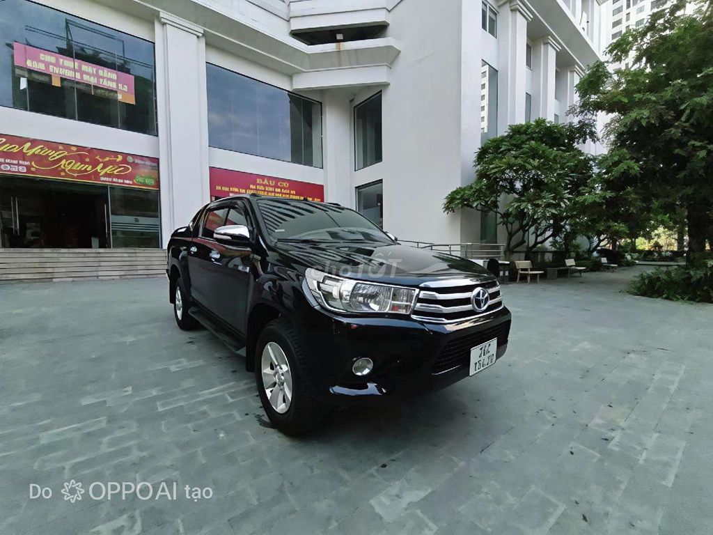 Toyota Hilux 2017 - ảnh 2