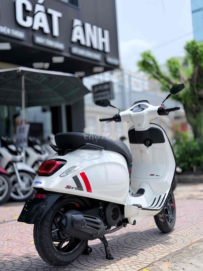 Piaggio Vespa 2026 - ảnh 2