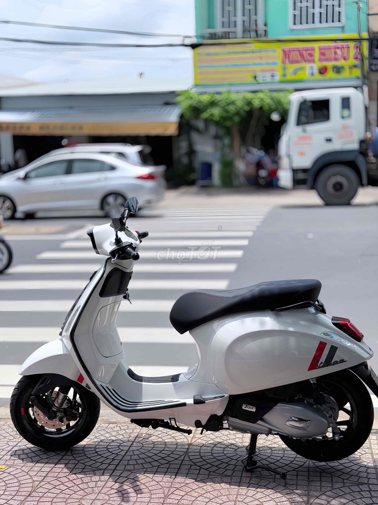 Piaggio Vespa 2026 - ảnh 3