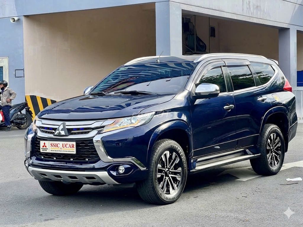 Mitsubishi Pajero Sport 2019 - ảnh 1