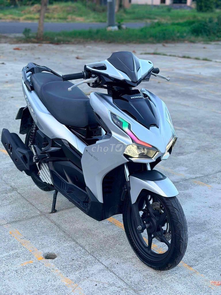 Honda Air Blade 2021 - ảnh 1