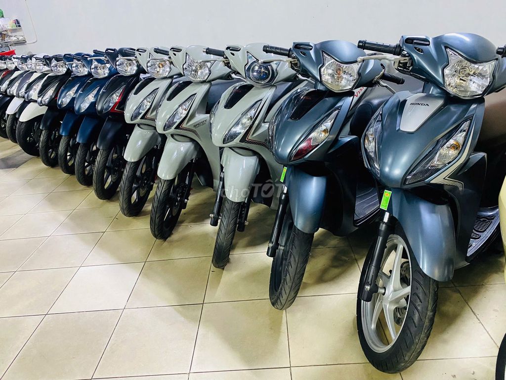XE M 2023 - ảnh 3
