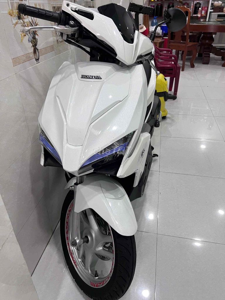 Honda Air Blade 2017 - ảnh 5