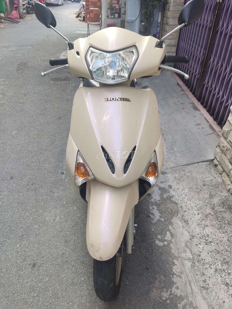 Honda Lead 2010 - ảnh 1