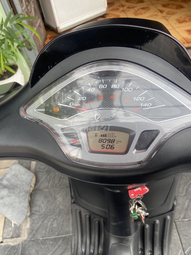 Piaggio Vespa 2019 - ảnh 1