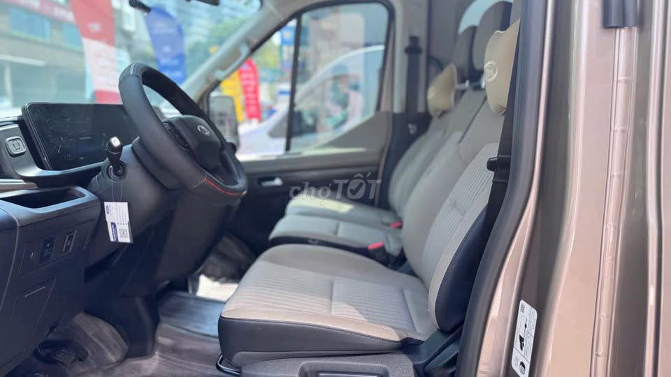 Ford Transit Premium - ảnh 2