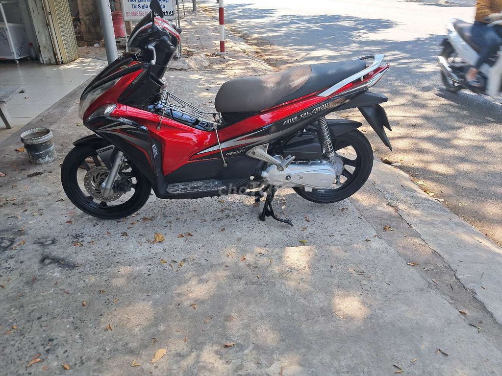 Honda 2012 - ảnh 4