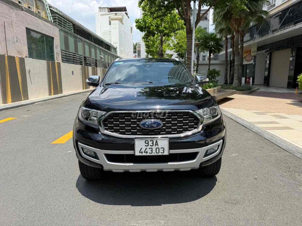 Ford Everest 2020 - ảnh 1