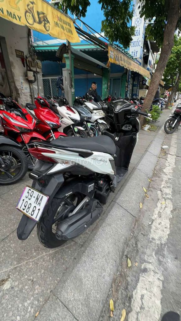 Honda Click 2014 - ảnh 3