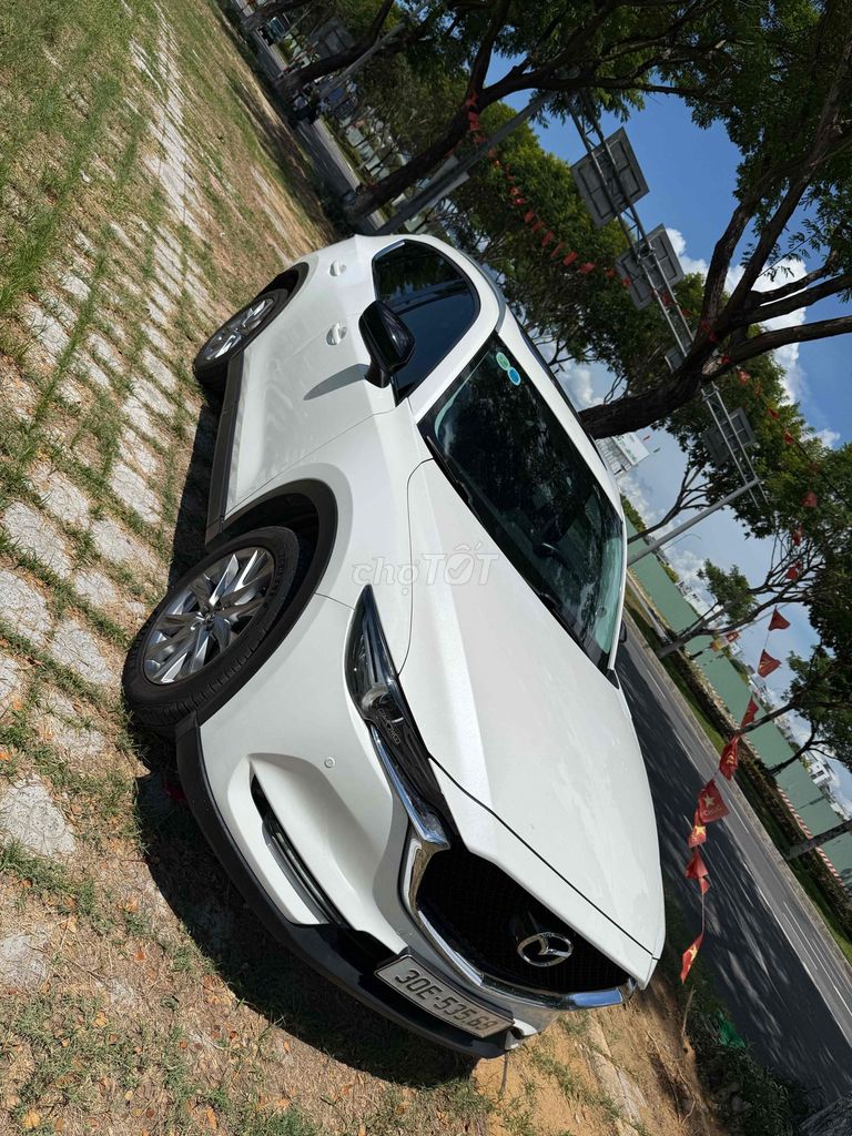 Mazda 2022 - ảnh 1
