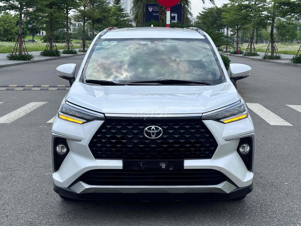 Toyota Veloz Cross 2022 - ảnh 1