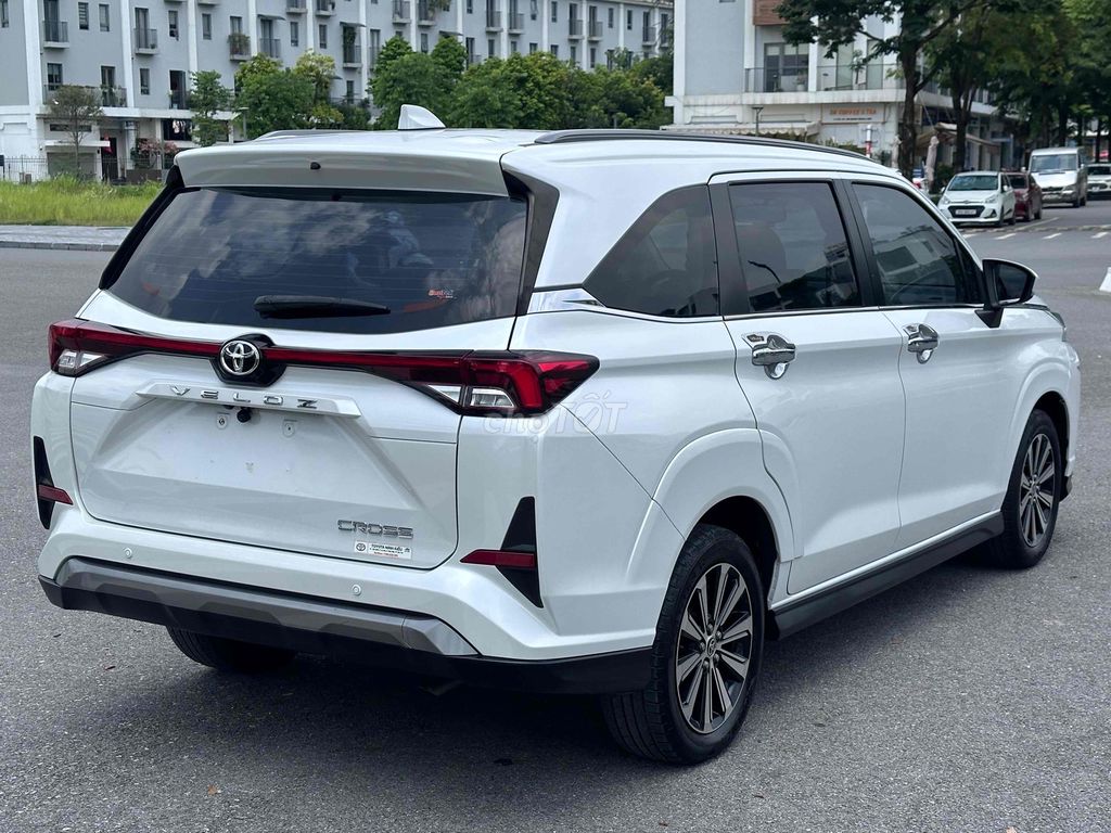 Toyota Veloz Cross 2022 - ảnh 3