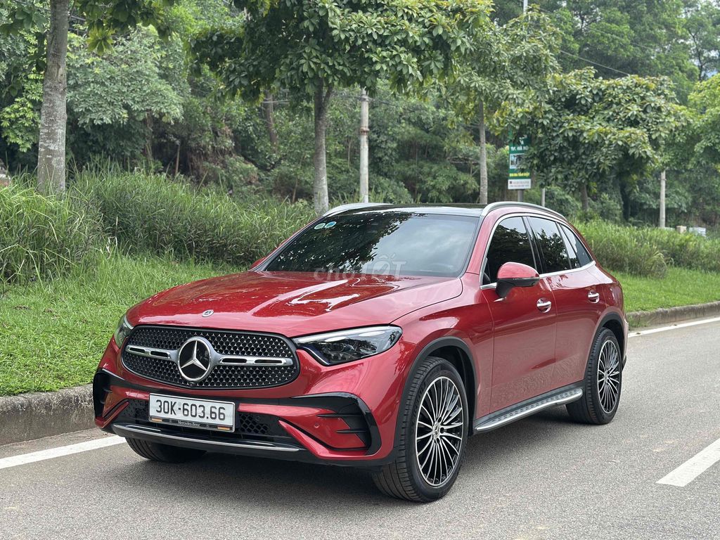Mercedes-Benz GLC 300 4Matic 2023 - ảnh 2