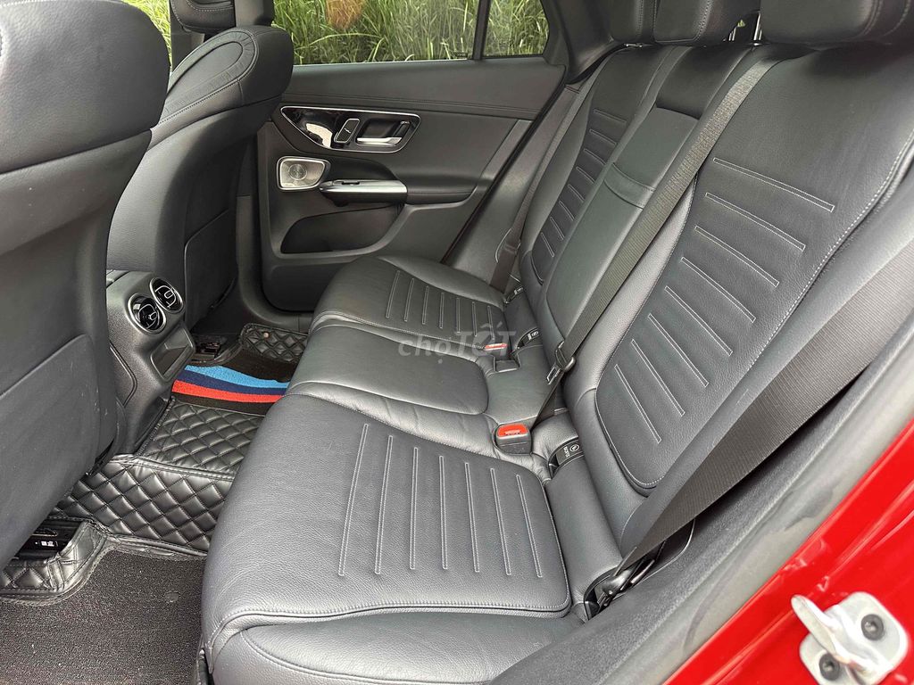 Mercedes-Benz GLC 300 4Matic 2023 - ảnh 5
