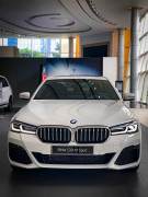 BMW 5 Series 530i M Sport 2022 - ảnh 1