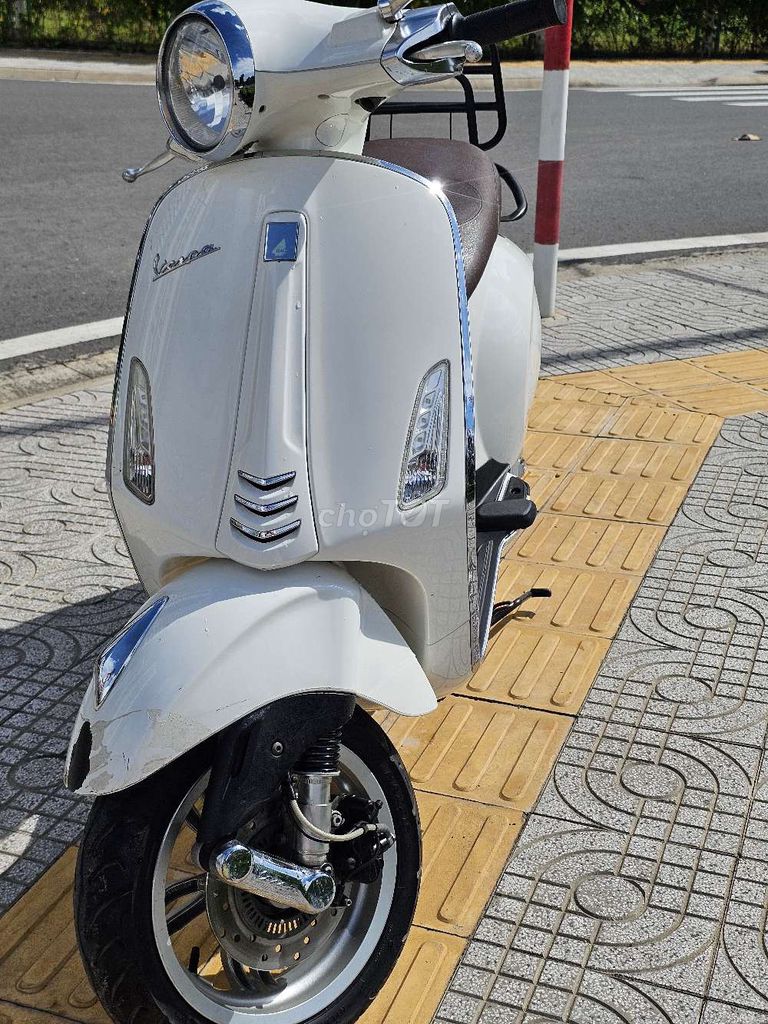 Piaggio Vespa 2018 - ảnh 1