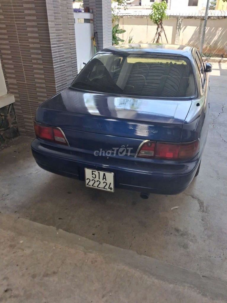 Toyota Camry 1995 - ảnh 2