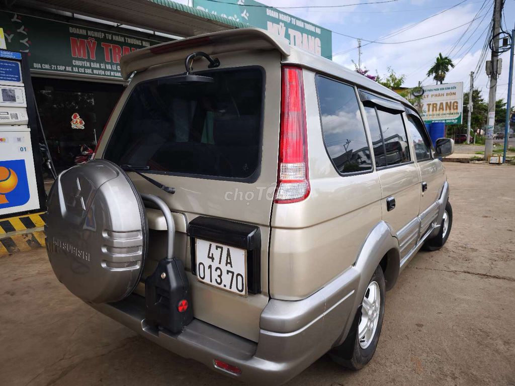 Mitsubishi Jolie - ảnh 2