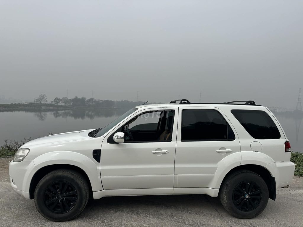 Ford Escape 2012 - ảnh 2