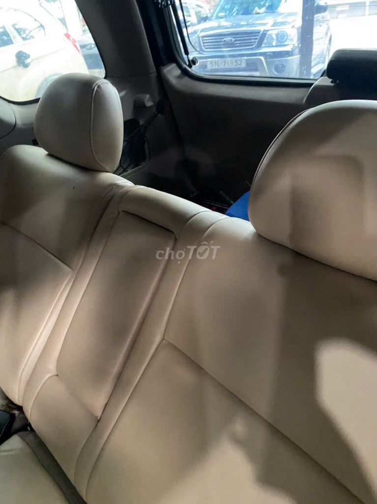 Ford Escape - ảnh 1