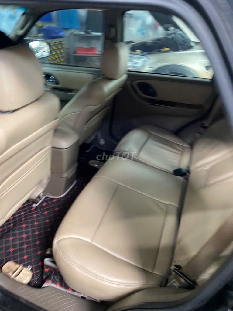 Ford Escape - ảnh 5
