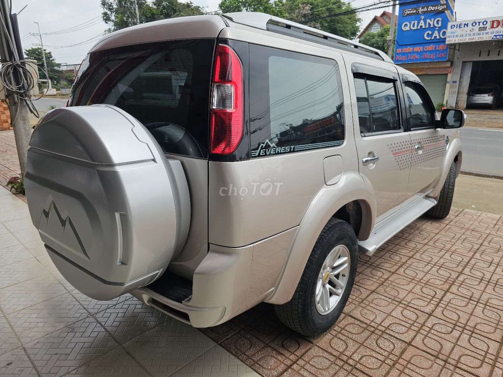 Ford 2009 - ảnh 5